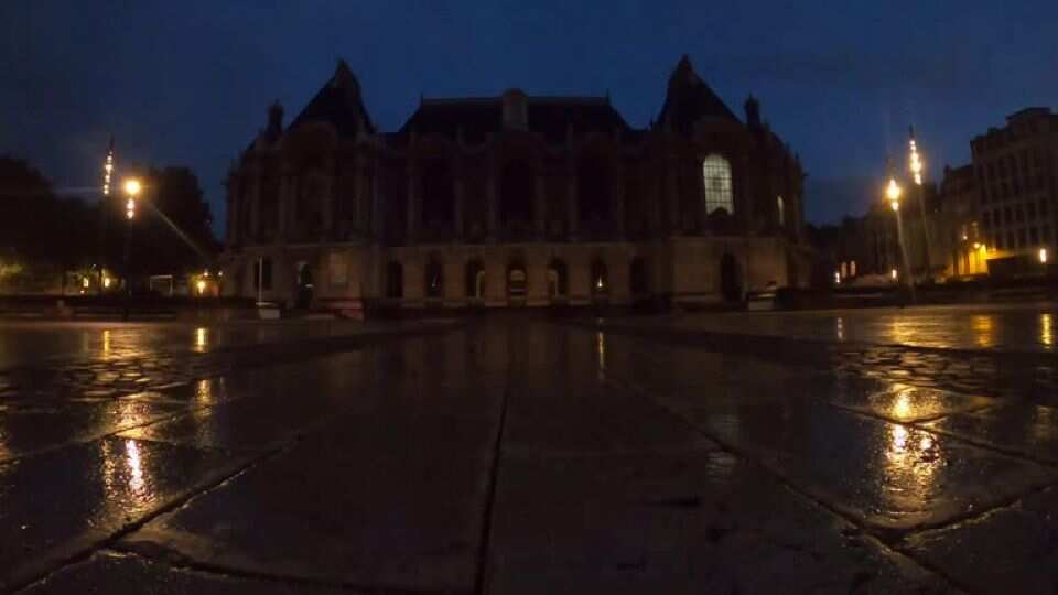 Lights out at public buildings in France's Lille; aims to cut 7% of city's energy usage