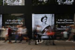 Queen Elizabeth II left a secret letter, but it can’t be opened for 63 years. Here’s why