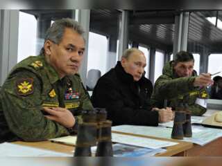Russia pulls back from Izium; Ukraine encircles regions around Kharkiv