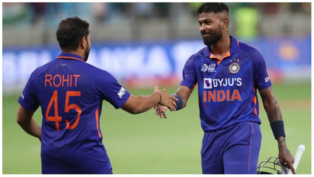 4) Hardik Pandya