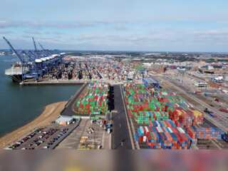 Eight-day strike to hit UK's two biggest ports in late September
