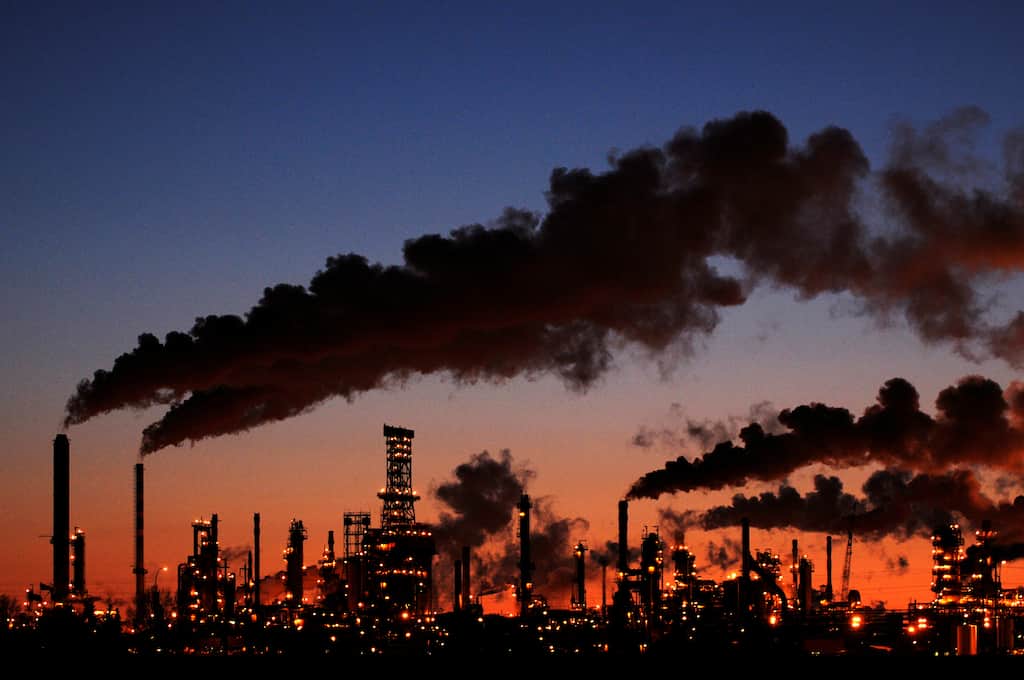 Global fossil fuel reserves 'could emit 3.5 trillion tonnes of carbon dioxide'