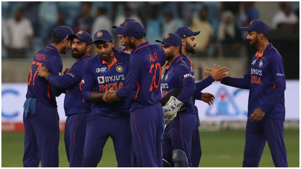 'With bit of...' - Sunil Gavaskar mentions the factor which can help India win T20 World Cup