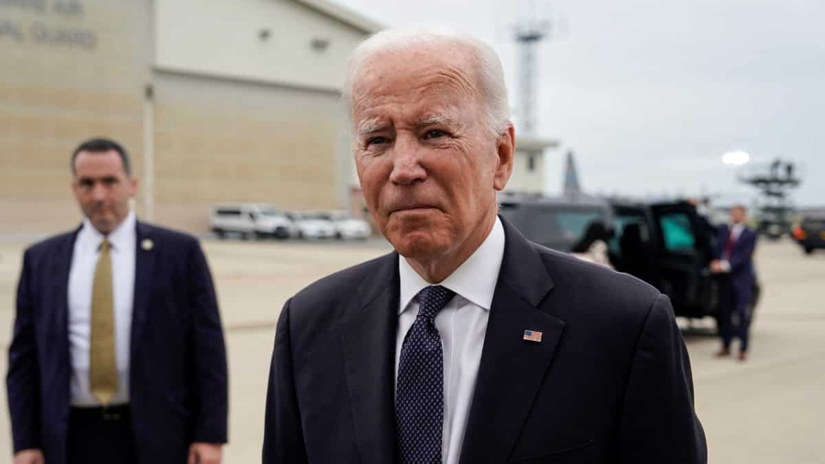 White House says Biden to meet with relatives of two Americans jailed in Russia White House says Biden to meet with relatives of two Americans jailed in Russia
