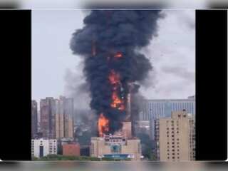 Video: Major fire engulfs skyscraper in Changsha, central China