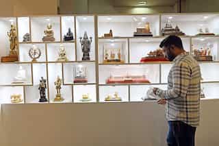 E-auction of 1,200 mementos, gifts given to PM Modi from today | See how to bid