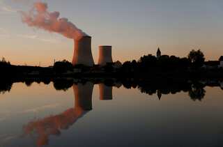 France sends latest nuclear shipment to Japan despite criticism from environmental campaigners