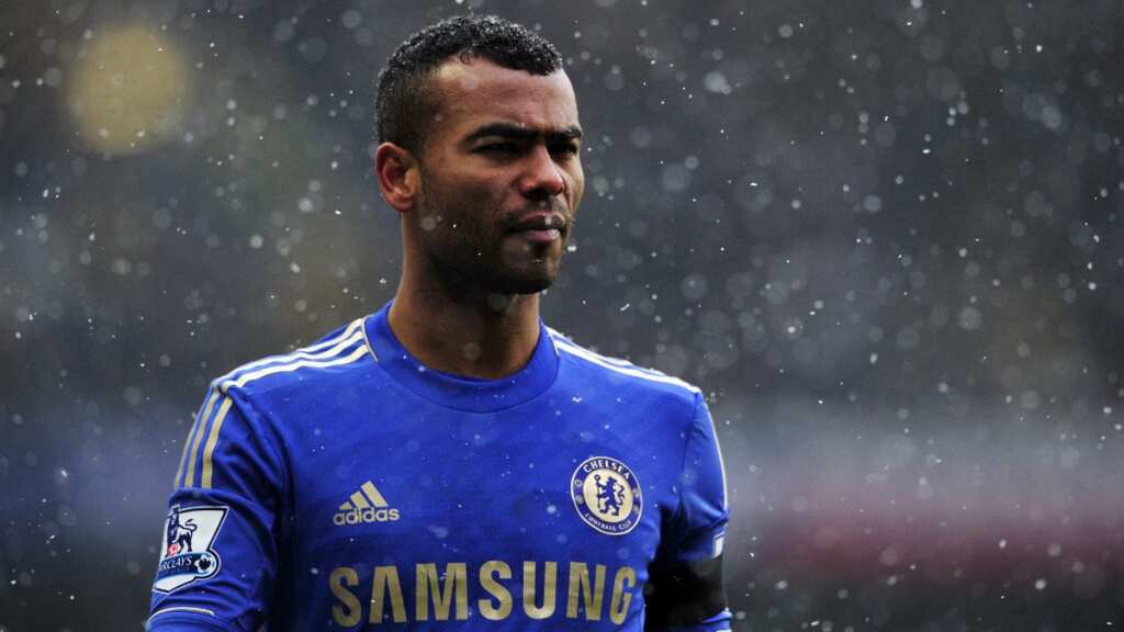 'I regret that'- Former Arsenal chief issues apology to Ashley Cole for his controversial move to Chelsea