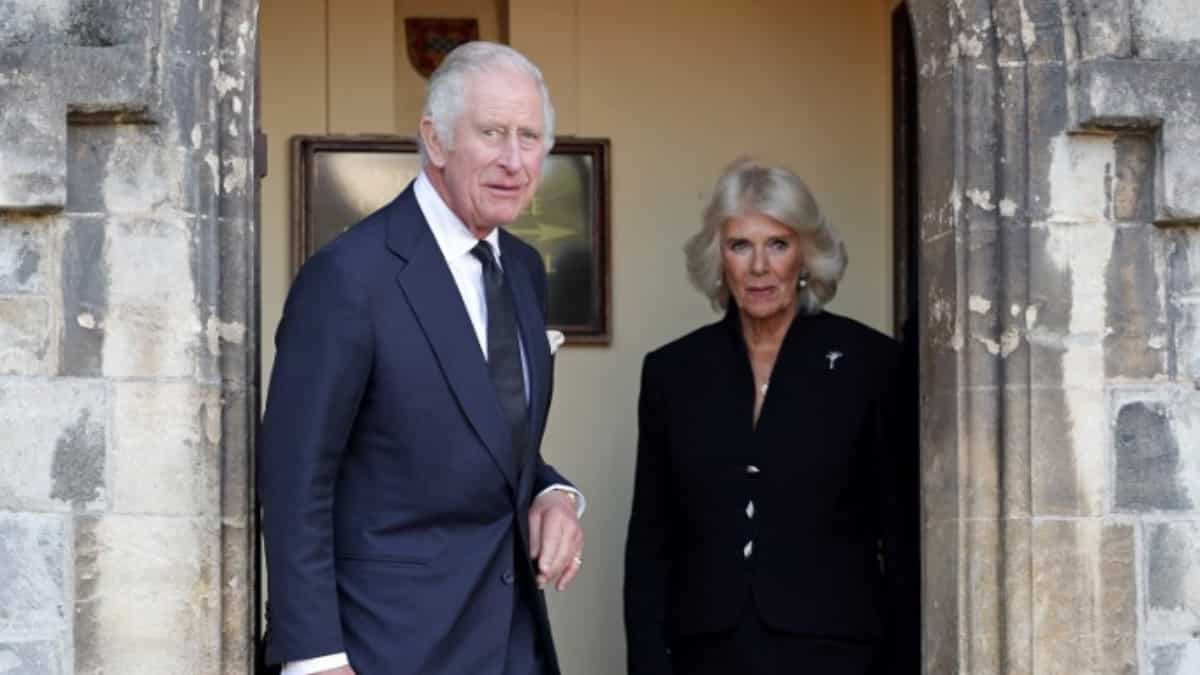 Queen Elizabeth II carved her own role as solitary woman in a man's world, says Camilla Queen Elizabeth II carved her own role as solitary woman in a man's world, says Camilla