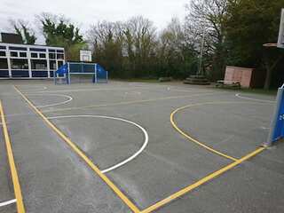 WION Climate Tracker: France to replace asphalt playgrounds in schools