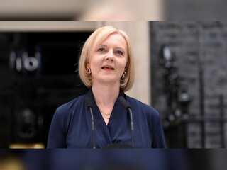 UK: Truss' economic plans temporarily halted due to Queen's demise