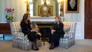 Ukraine's first lady meets UK's Princess of Wales at Buckingham Palace