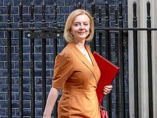 UK's new business secretary expected to announce $30 billion in tax cuts this week