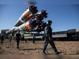 Russia completes Soyuz MS-22 spacecraft installation at launchpad