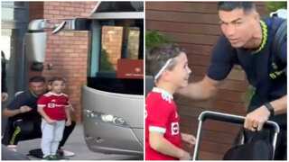 WATCH: Ronaldo wins hearts! Man United striker hugs young fan, signs autograph at Moldovan airport