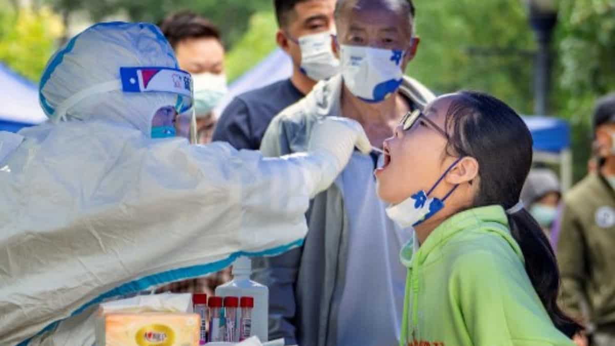 COVID-19: China lifts weeks-long lockdown on southwest megacity Chengdu