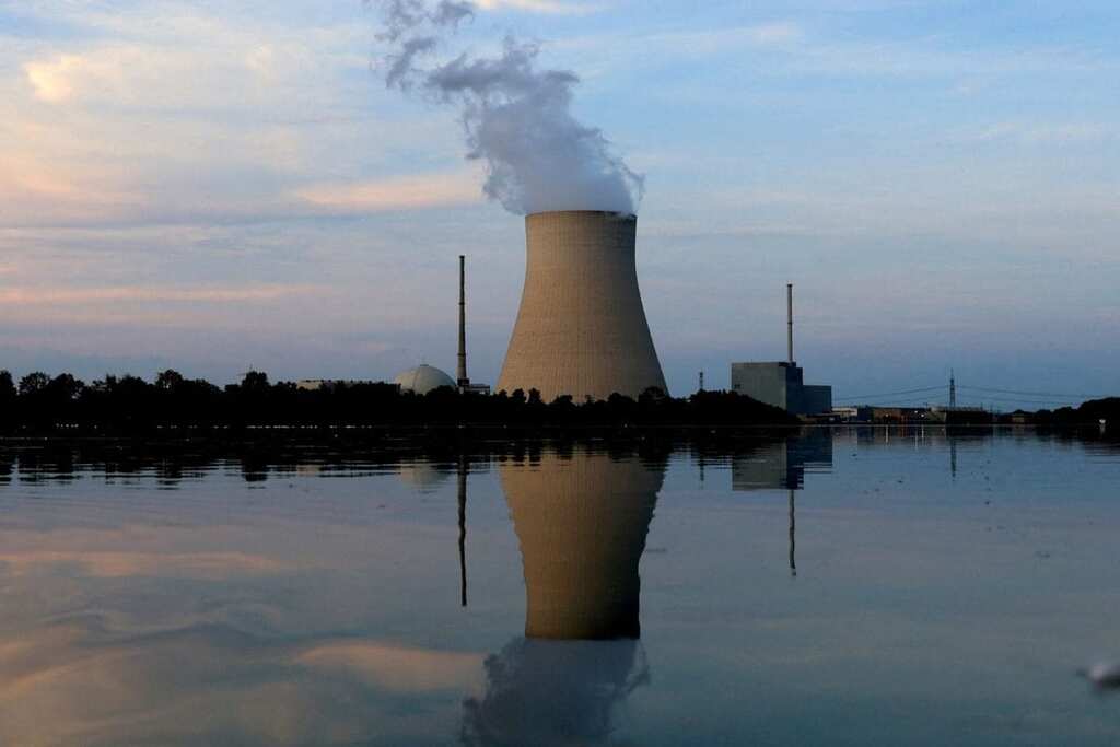 Germany: Nuclear reactor leak poses no safety threat but complicates energy plans