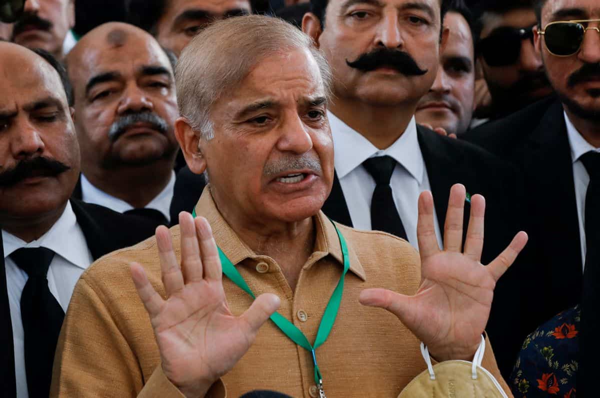 Pak’s Punjab assembly passes resolution to initiate treason charges against PM Shehbaz Sharif Pak’s Punjab assembly passes resolution to initiate treason charges against PM Shehbaz Sharif