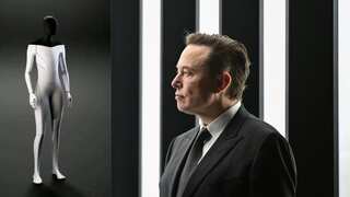 Elon Musk faces skeptics as Tesla gets ready to unveil 'Optimus' robot