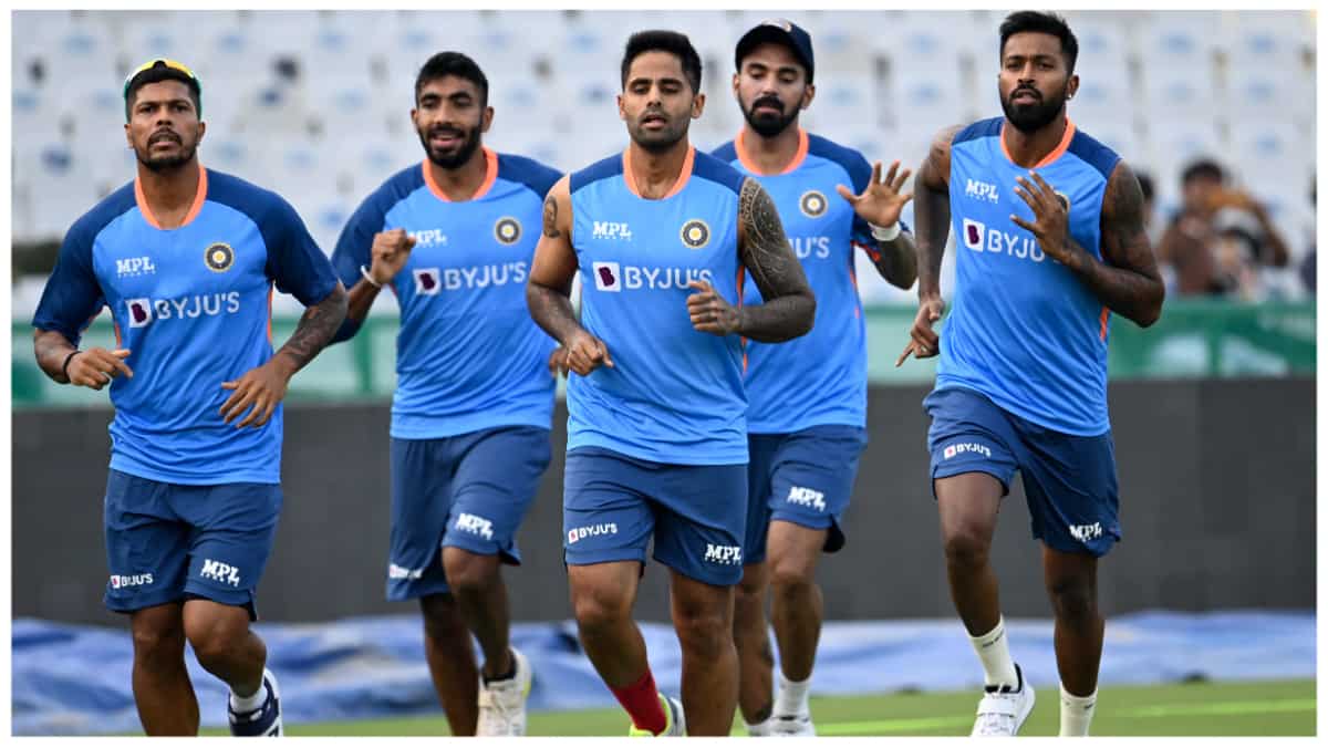 He makes me think of Damien Martyn: Shane Watson lavishes praise on India batter