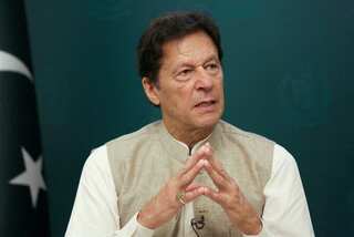 Imran Khan praises PM Modi while slamming PM Sharif over owning foreign properties