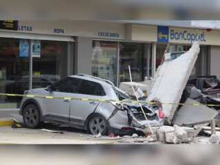 2 dead after 6.8 magnitude earthquake shakes Mexico