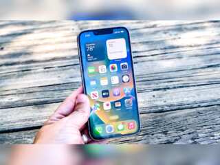 Apple admits to multiple technical faults in latest iPhones, iOS 16.0.1 not enough to fix all bugs