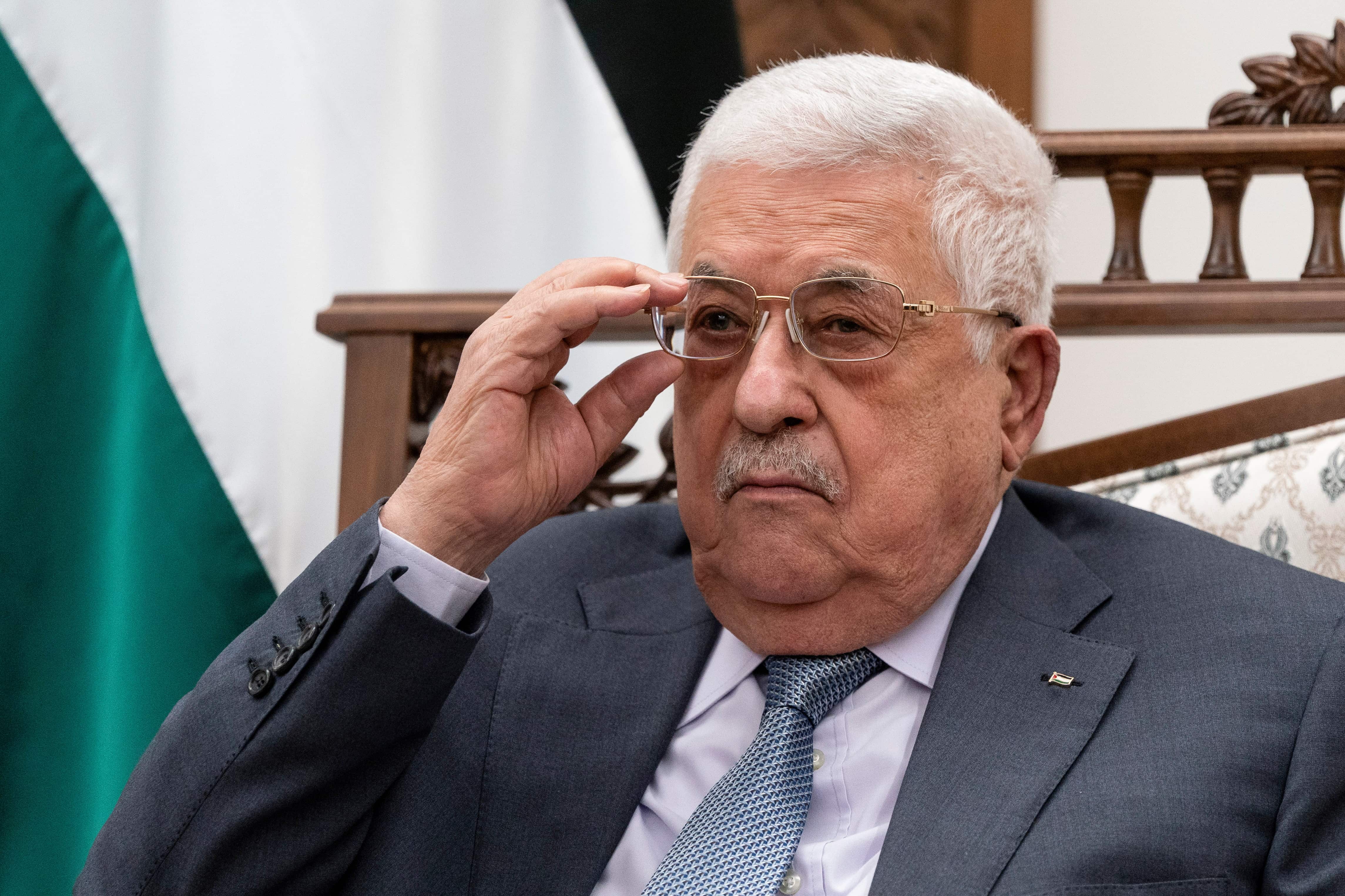 Paris revokes medal awarded to Palestinian president over his Holocaust remarks Paris revokes medal awarded to Palestinian president over his Holocaust remarks