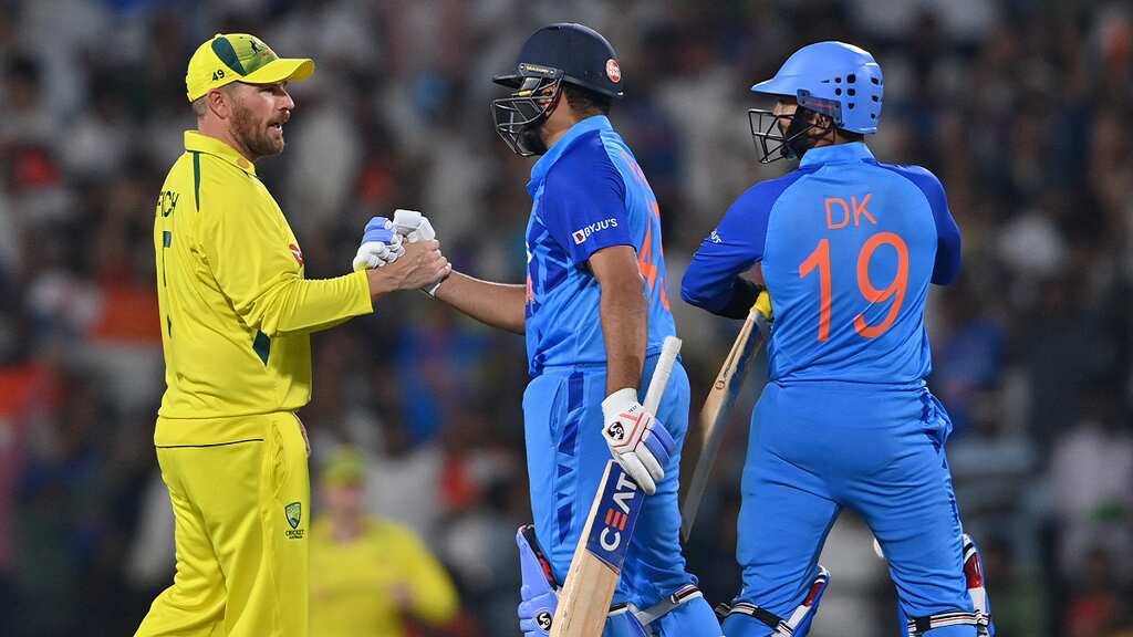 Rohit Sharma-led India equal Pakistan's world record with six-wicket win against Australia in 2nd T20I