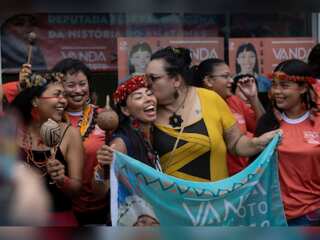 Brazil: Indigenous women standing to oppose Bolsonaro policies