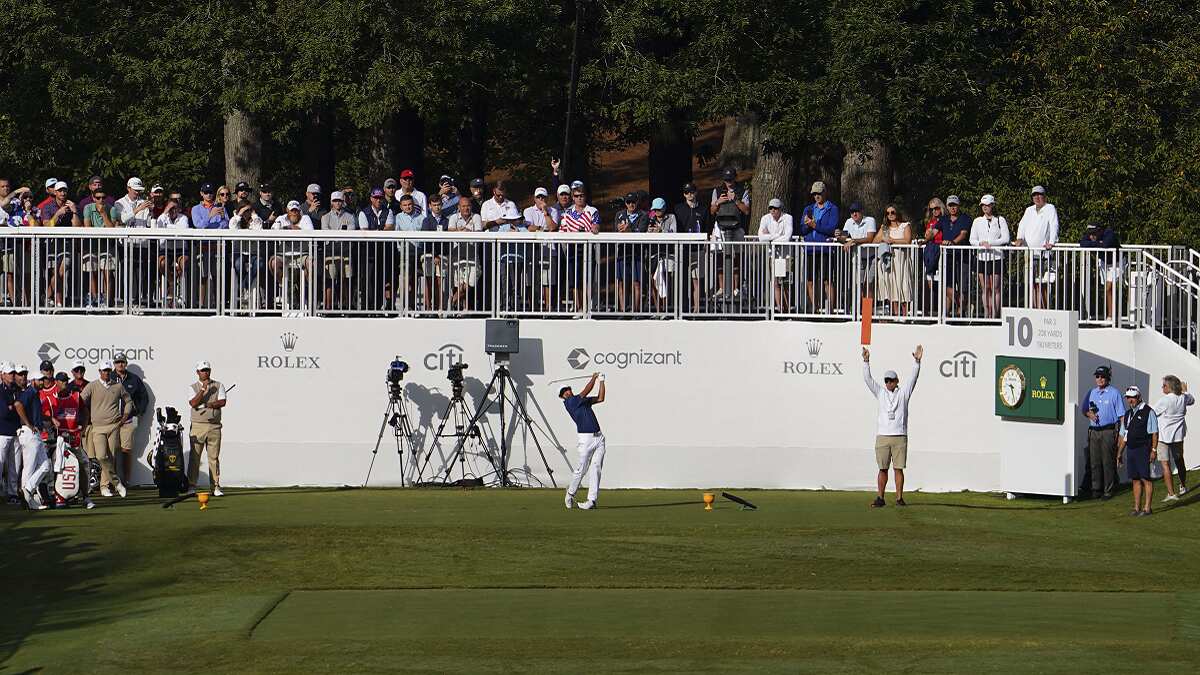 Scrappy Internationals stun US to leave Presidents Cup up for grabs