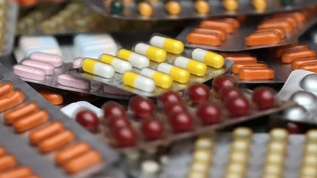 Sri Lanka: Economic crisis pushes health system to the brink, struggles with medicine shortages