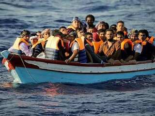 Lebanon: 76 dead as migrant boat capsizes near Syria