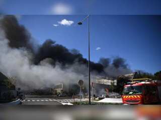 Rungis market: Fire breaks out at world's biggest produce market in Paris