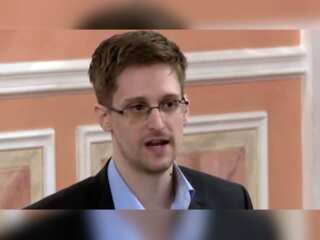 Putin grants citizenship to Edward Snowden; exposed surveillance by NSA