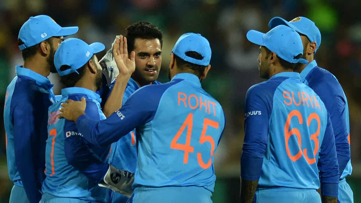 Arshdeep Singh, Deepak Chahar run riot as India thrash South Africa by 8 wickets in 1st T20I Arshdeep Singh, Deepak Chahar run riot as India thrash South Africa by 8 wickets in 1st T20I