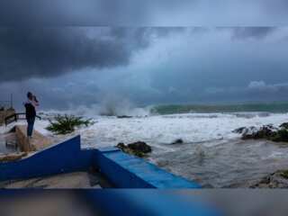WION Climate Tracker: Florida prepares for Hurricane Ian; 2.5 million people ordered to evacuate