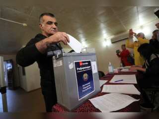 Russia announces referendum results, claims victory in all four regions