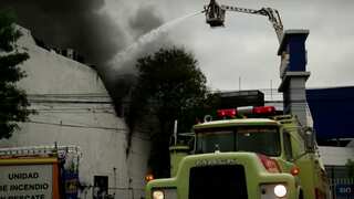 Paraguay: Firefighters extinguish fire at headquarters of national electoral body