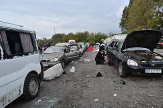 25 killed and 28 injured in Russian attack on civilian convoy in Zaporizhzhia