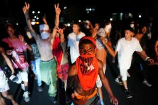 After hurricane leaves Cubans in the dark, they have taken to the streets to demand restoration of power