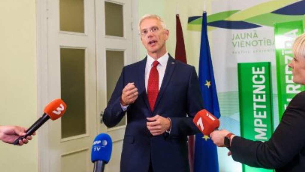 Centrists set to win Latvia election in shadow of Ukraine war