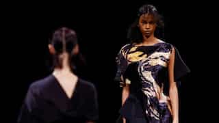 Veteran designer Yamamoto dazzles with his unconventional style at Paris Fashion Week