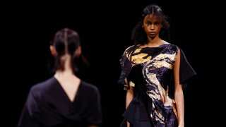 Veteran designer Yamamoto dazzles with his unconventional style at Paris Fashion Week