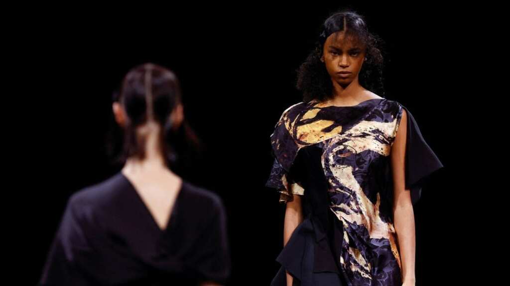 Veteran designer Yamamoto dazzles with his unconventional style at Paris Fashion Week