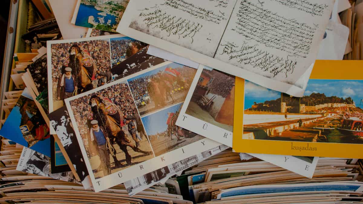 64-year-old Dutch woman will finally receive her sister's postcard after 42 years