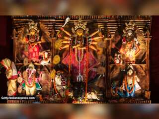 WION Dispatch | India celebrates Goddess Durga; 'pandals' with themes to spread awareness