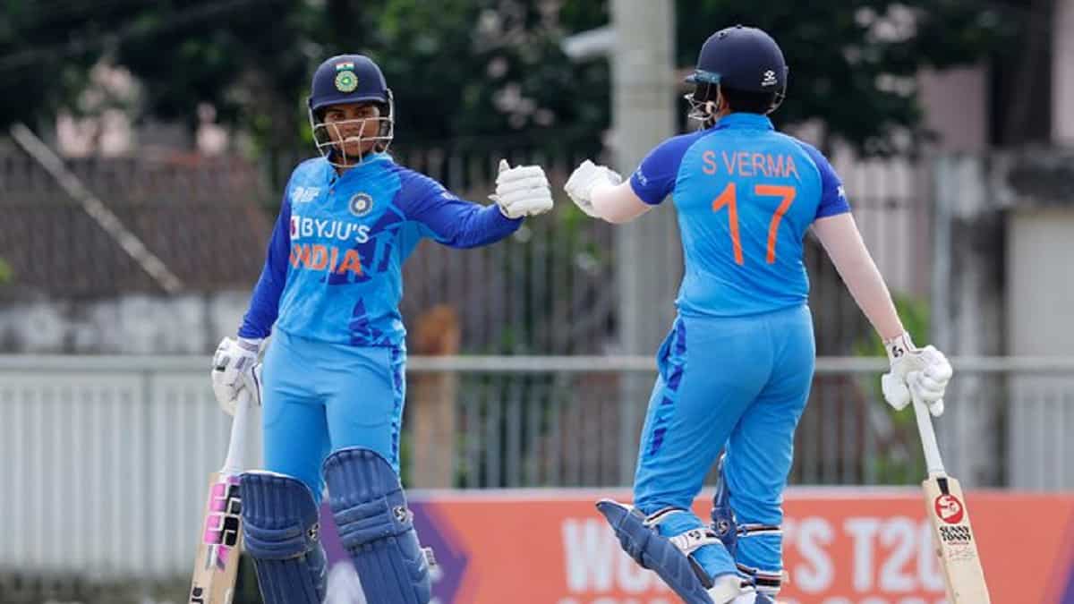 Sabbhineni Meghana slams blistering fifty as India beat Malaysia via D/L method in Women's Asia Cup Sabbhineni Meghana slams blistering fifty as India beat Malaysia via D/L method in Women's Asia Cup