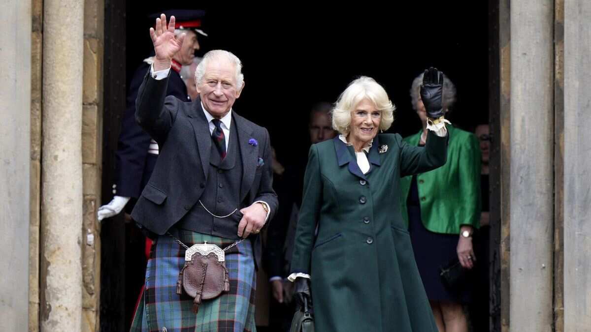 King Charles and Queen Consort Camilla reach Scotland for first joint trip since Queen's funeral King Charles and Queen Consort Camilla reach Scotland for first joint trip since Queen's funeral