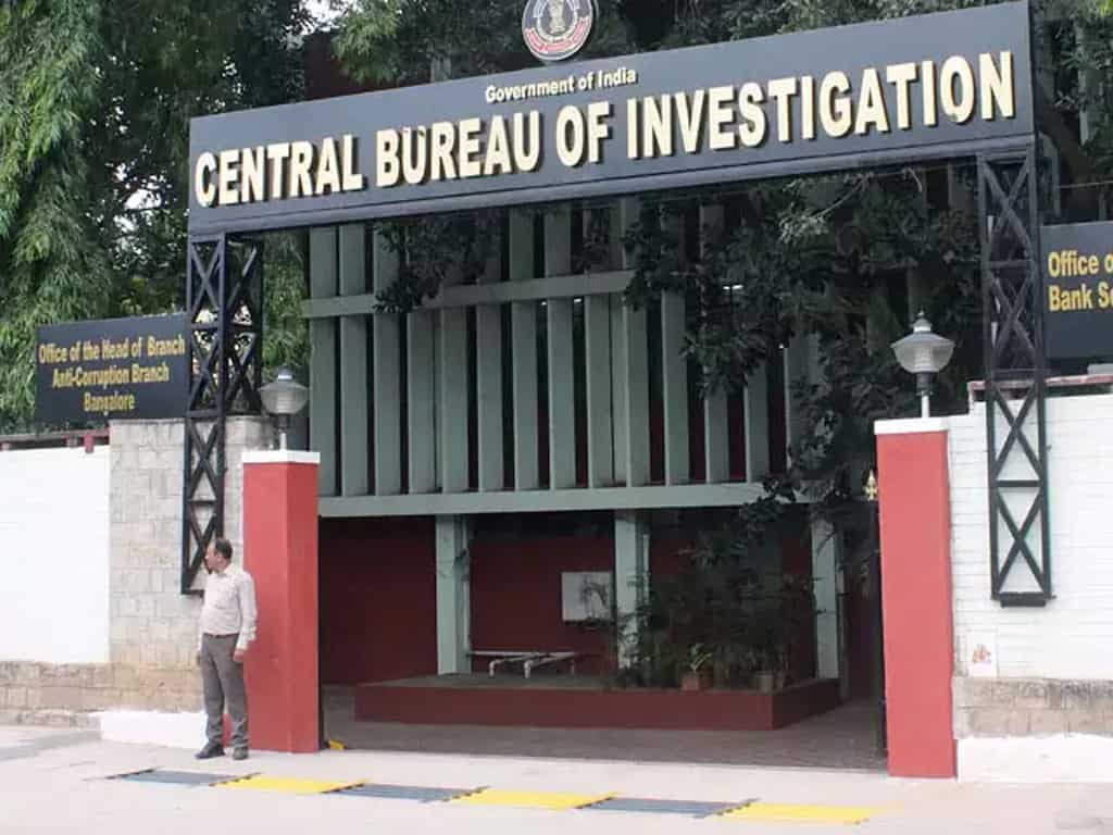 Russian hacker arrested by India's CBI for 2021 JEE-Mains exam cheating